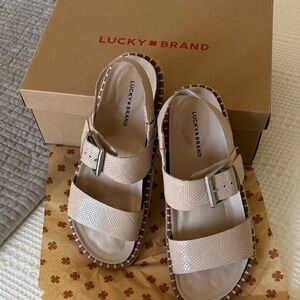 Lucky Brand Beige Buckle Sandals